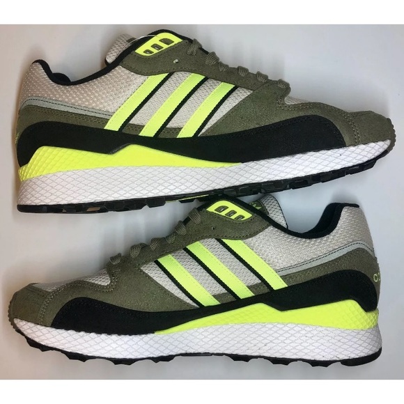 adidas tech fall size 9 adidas tech fall size 9